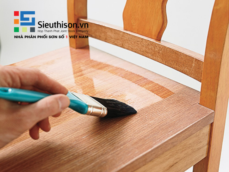 sơn bàn ghế gỗ