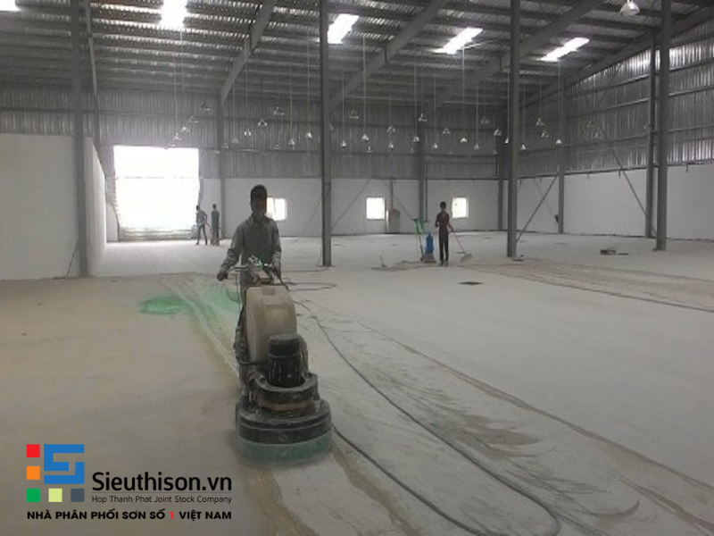 chuẩn bị bề mặt thi công sơn epoxy