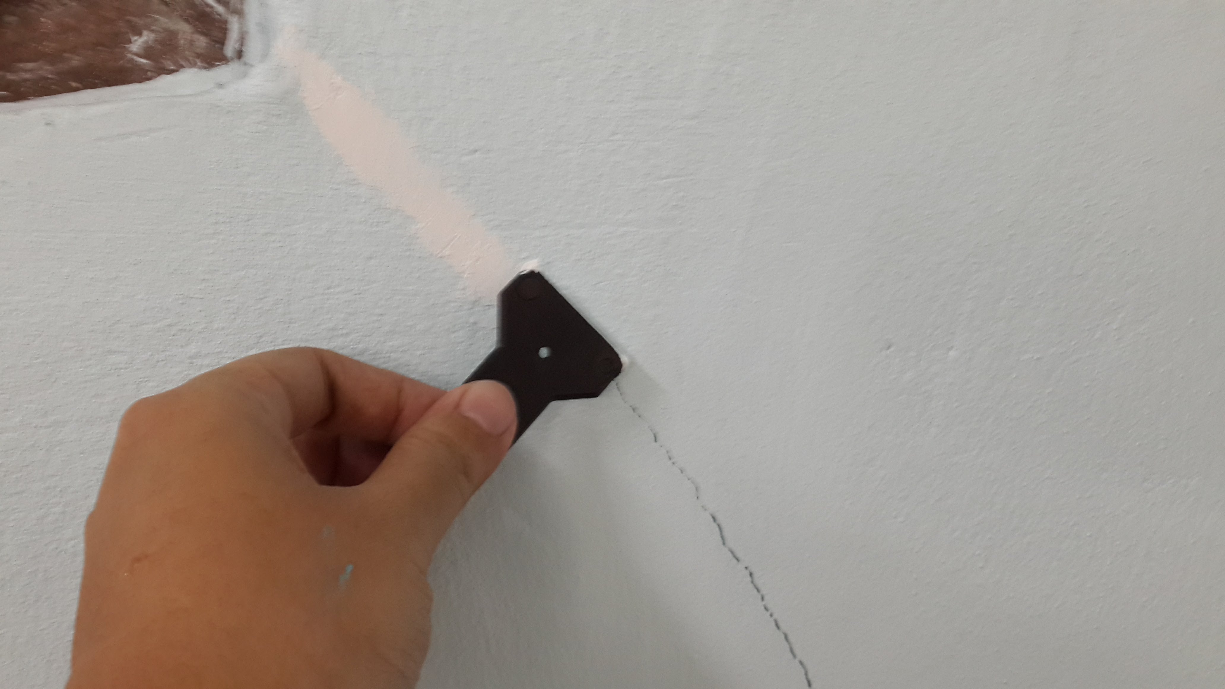 Khi bắt đầu sơn nhà thì bạn nên chú ý