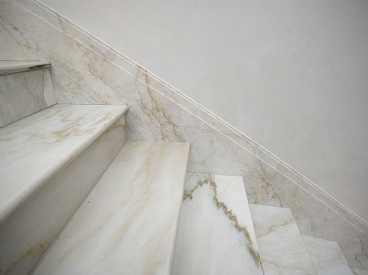 SƠN GIẢ ĐÁ CẨM THẠCH LỰA CHỌN HOÀN HẢO CHO CẦU THANG ĐẲNG CẤP