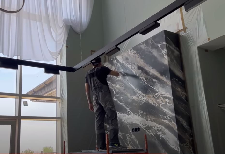 CÁCH SƠN TƯỜNG BÊ TÔNG BẰNG SƠN GIẢ ĐÁ BÍ QUYẾT TẠO NÉT ĐẸP TỰ NHIÊN CHO NGÔI NHÀ CỦA BẠN
