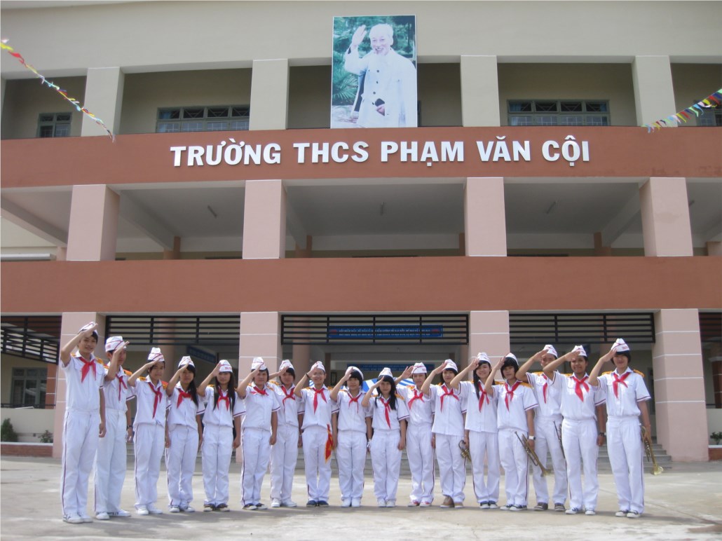 Trường Trung học Phạm Văn Cội